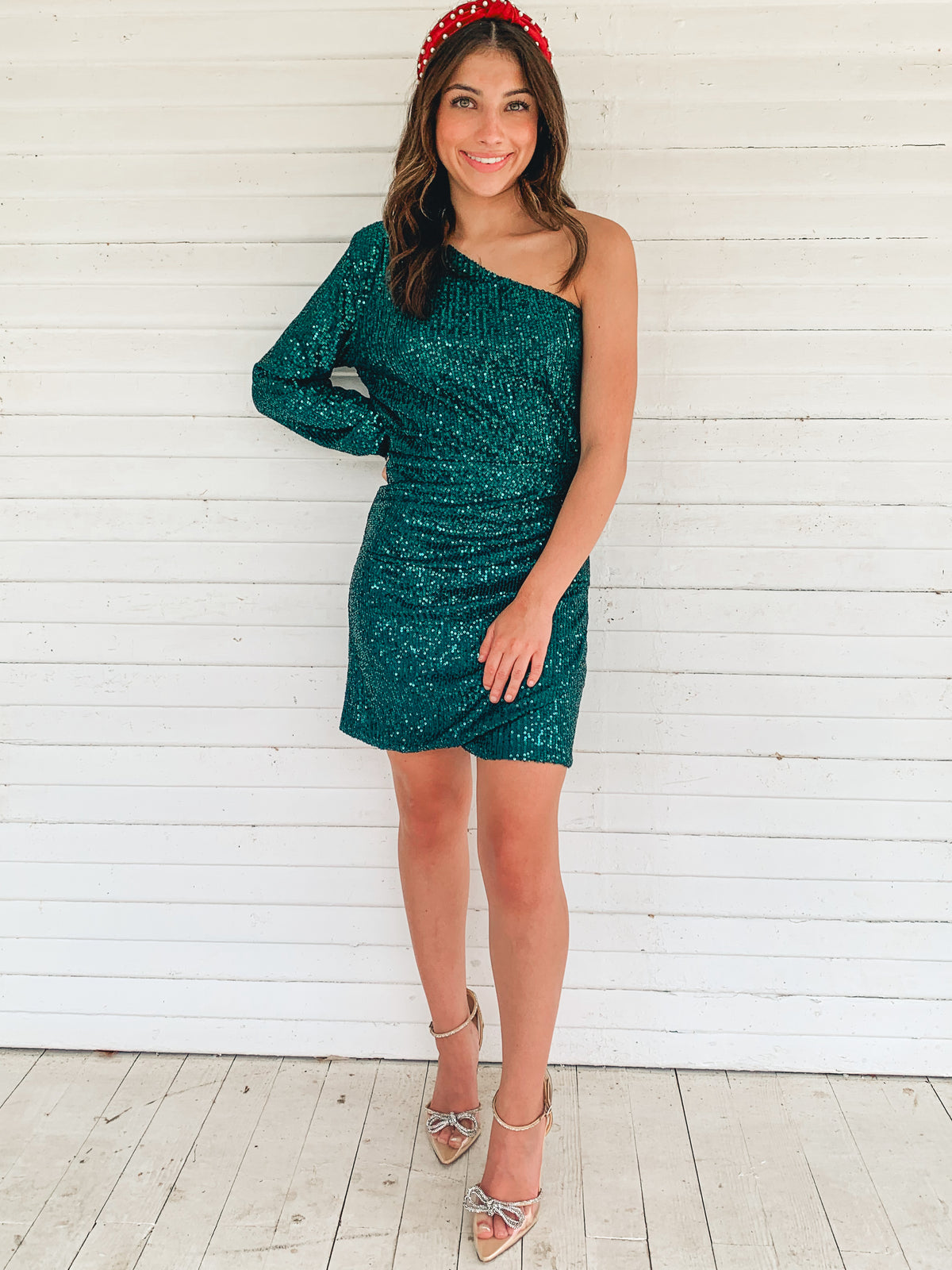 GREEN ONE SHOULDER SEQUIN MINI DRESS