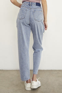 HIGH RISE STRAIGHT JEANS