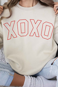 XOXO VALENTINES GRAPHIC SWEATSHIRT