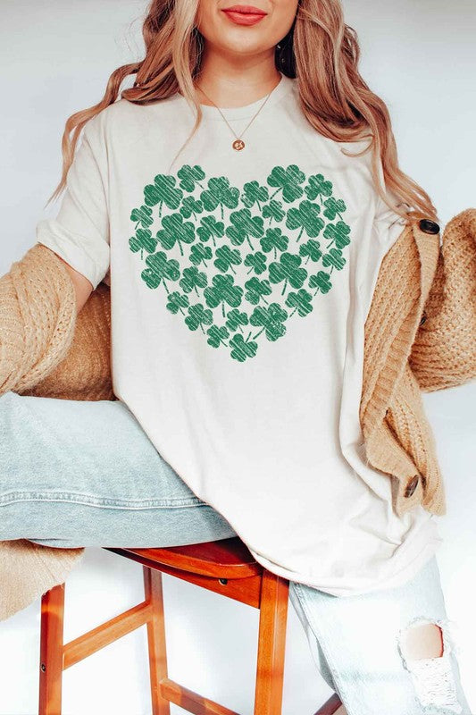 CLOVER HEART ST PATRICKS GRAPHIC TEE