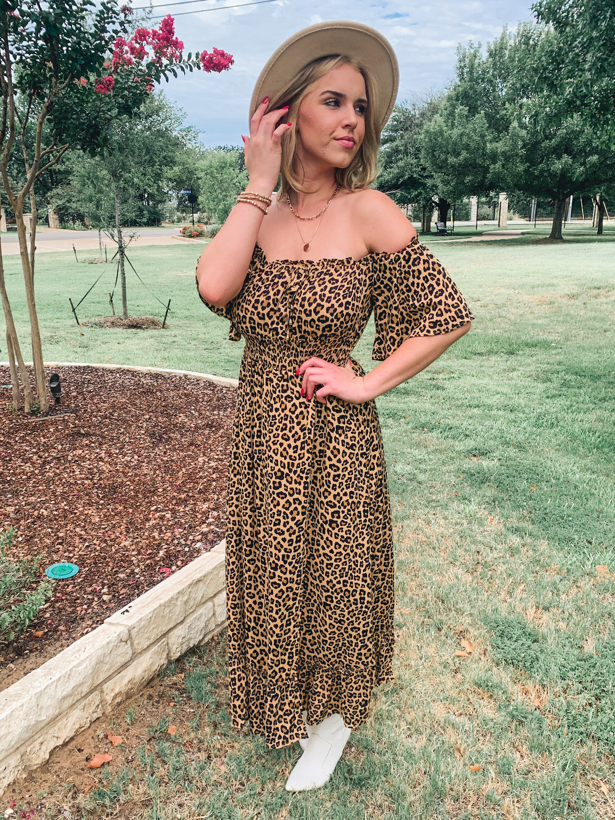OFF THE SHOULDER ANIMAL PRINT WOVEN DRESS