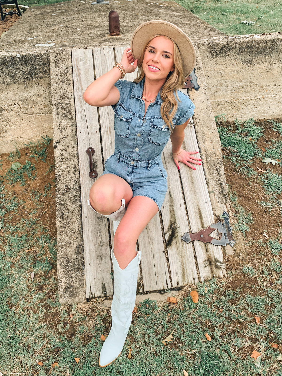 DENIM COLLARED BUTTON DOWN ROMPER