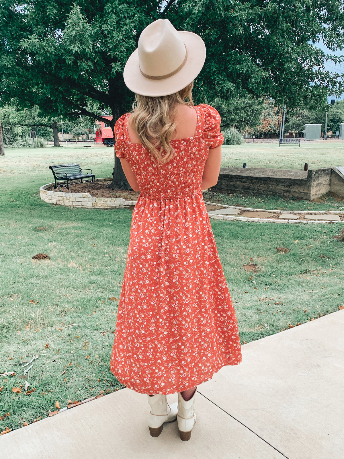PUFF SLEEVE FLORAL PRINT MIDI DRESS