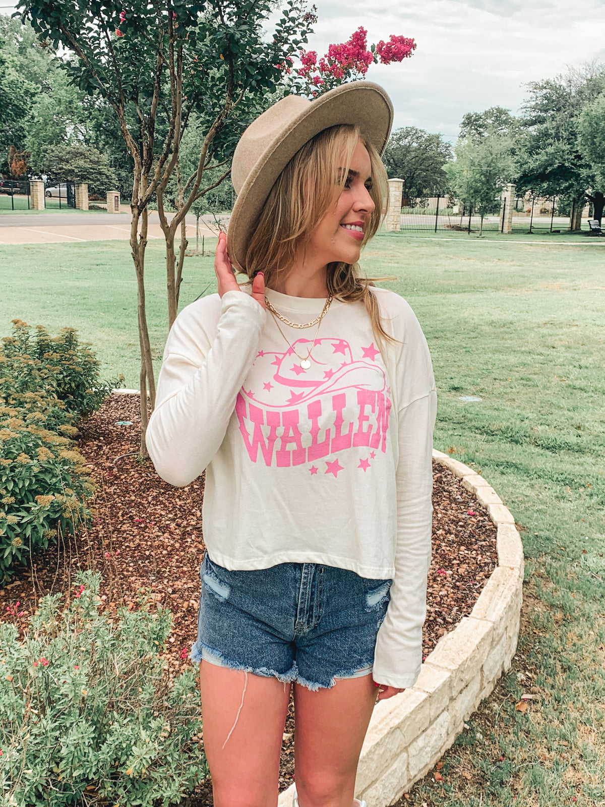 Wallen Cowboy Hat Graphic Tee