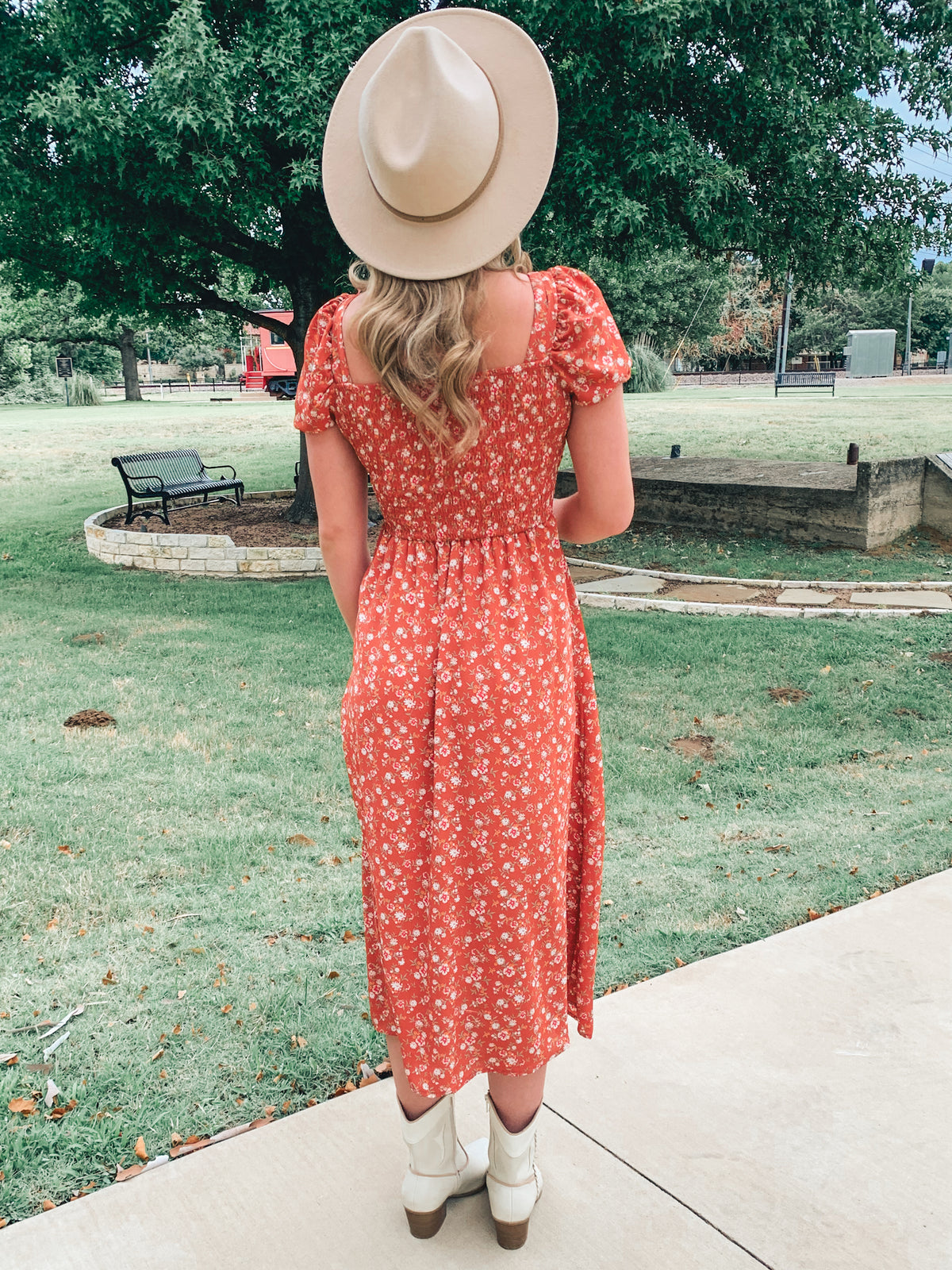 PUFF SLEEVE FLORAL PRINT MIDI DRESS