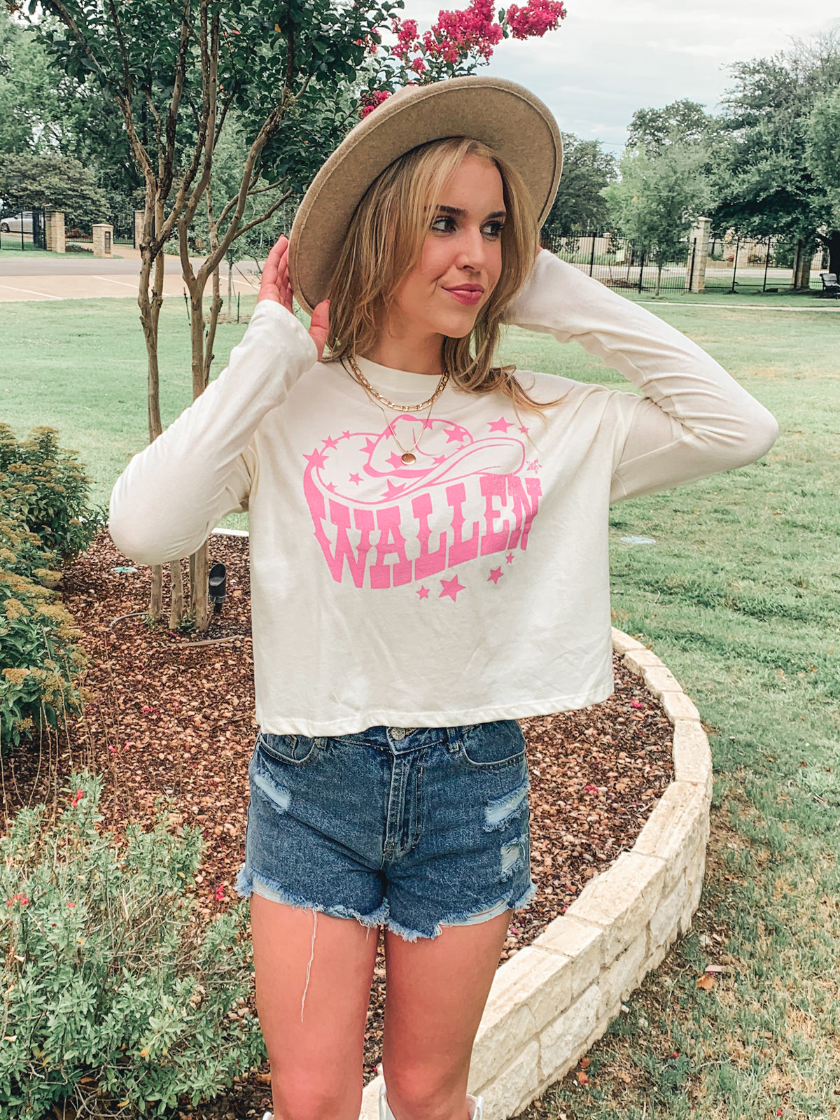 Wallen Cowboy Hat Graphic Tee