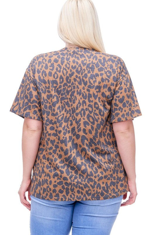 DARLIN' PLUS SIZE GRAPHIC TEE