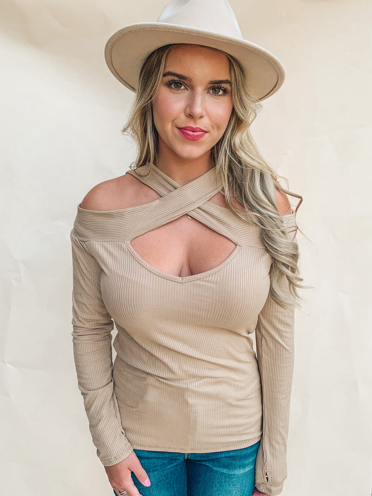 MOCHA RIB KNIT CROSS NECK BANDED TOP