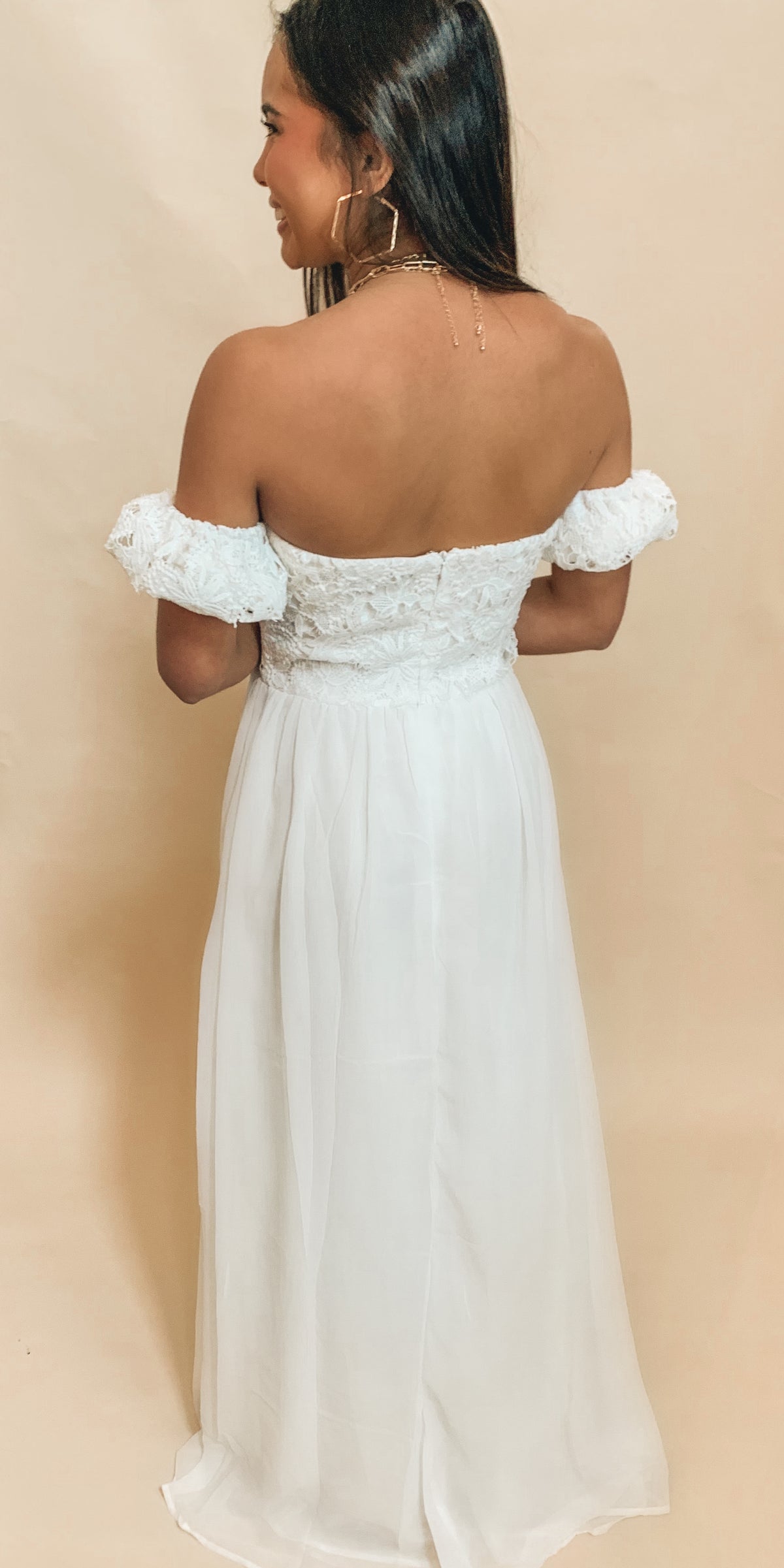 Off-shoulder maxi dress