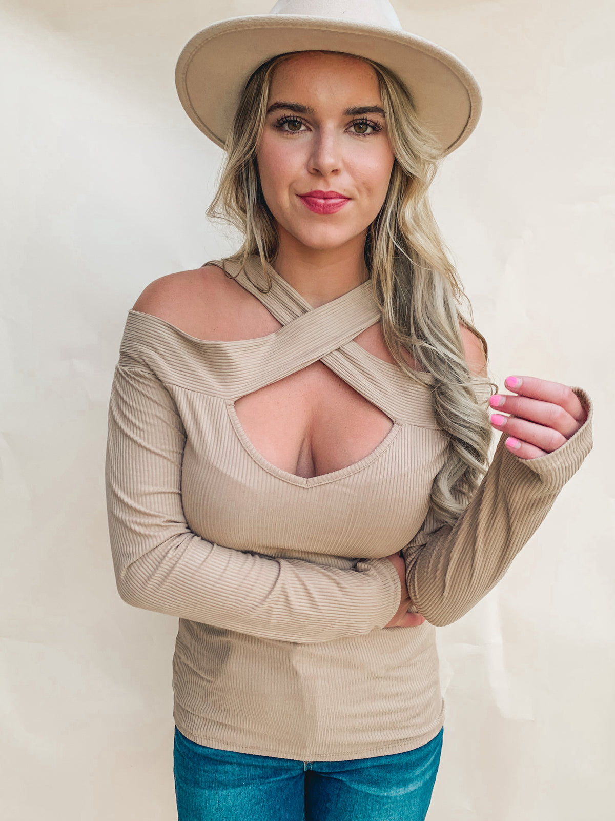 MOCHA RIB KNIT CROSS NECK BANDED TOP