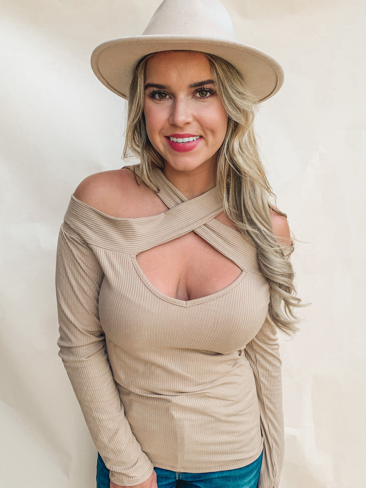 MOCHA RIB KNIT CROSS NECK BANDED TOP