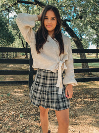 BLACK PLAID PLEATED SKORT