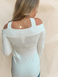 CREAM RIB KNIT CROSS NECK BANDED TOP