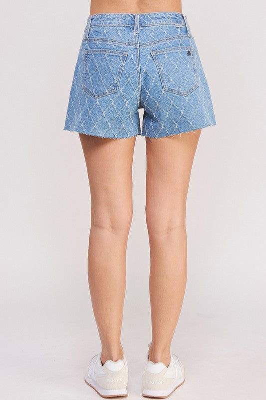 HIGH RISE SHORTS WITH QUILTED PATTERN