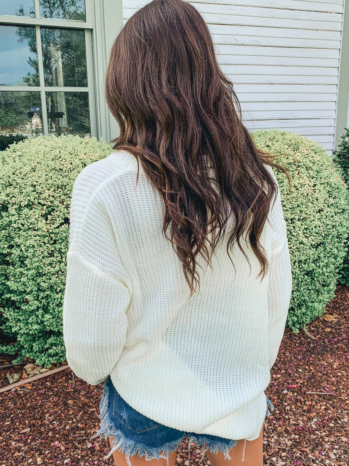 CUT OUT NECK LOOSE FIT SWEATER