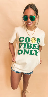 Best seller! Good Vibes Only Oversized Graphic Top