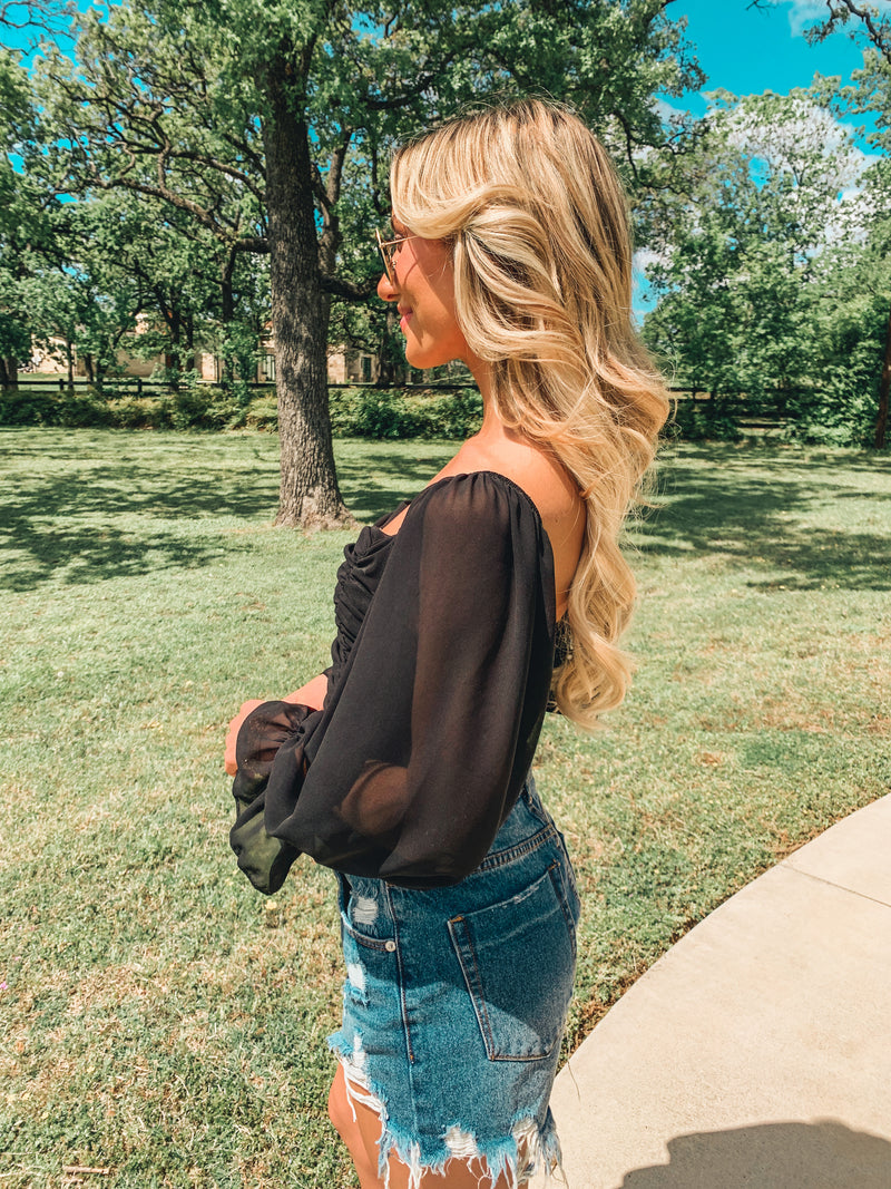 Black Ruched Puff Sleeve Crop Top